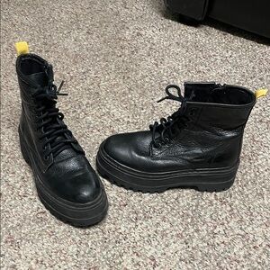 Black platform lug sole Leather fleece lined Boots